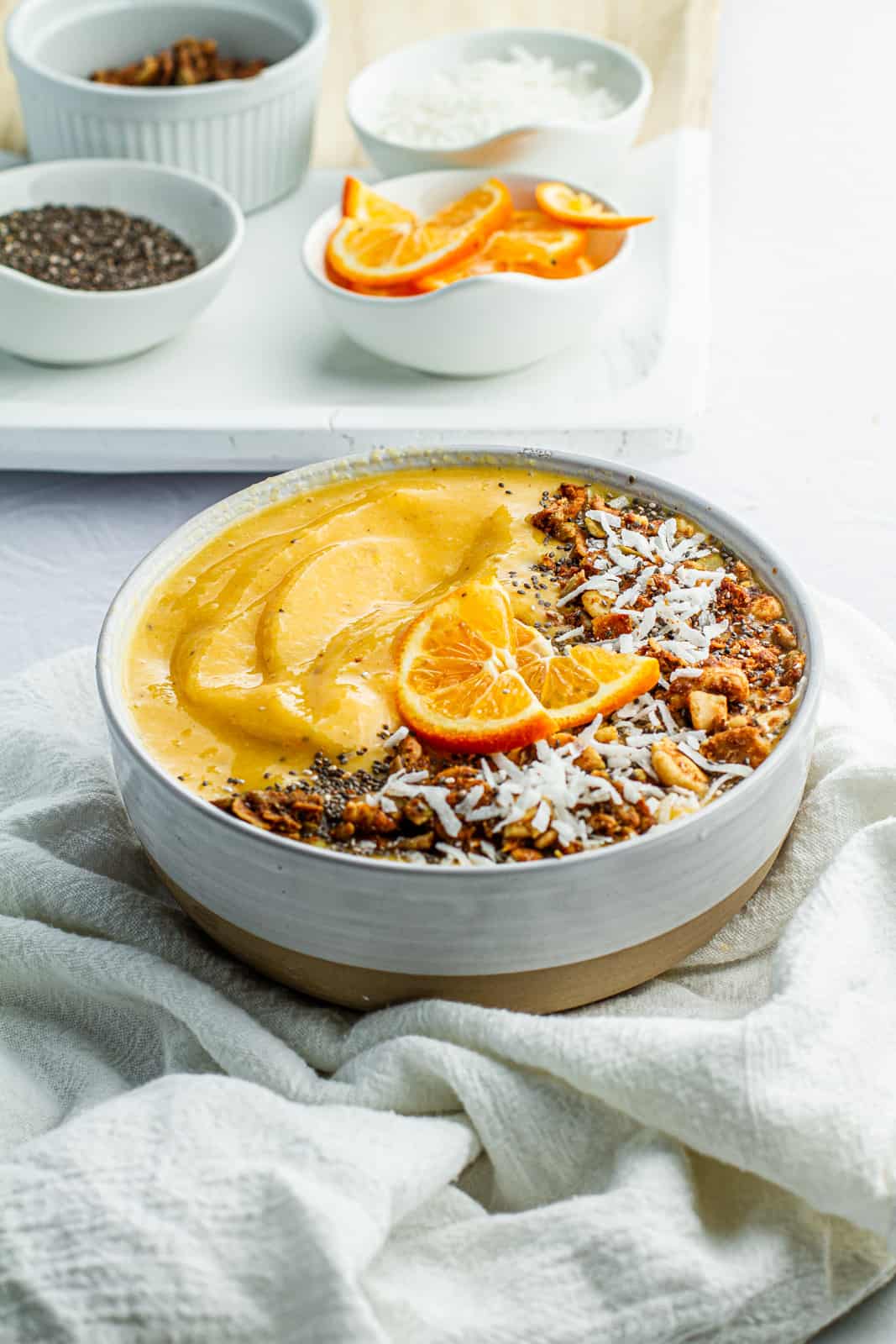 clementine sunshine smoothie bowl
