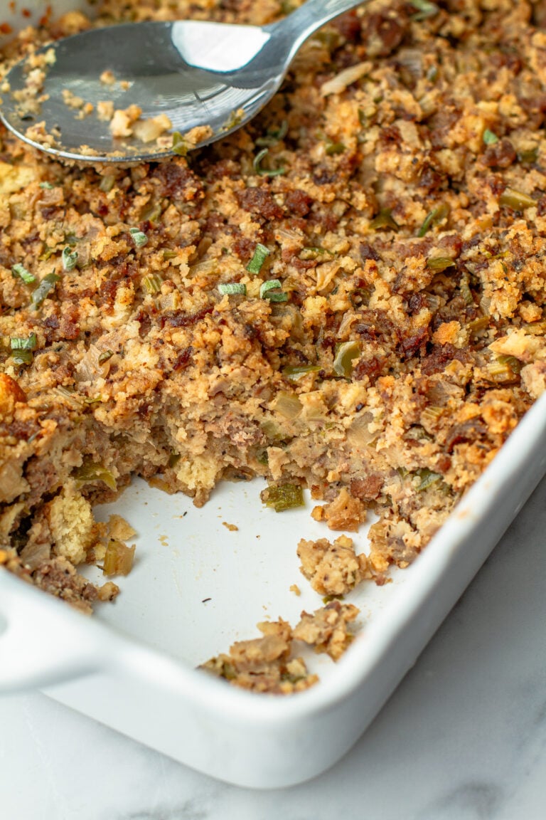 Soul Food Cornbread Dressing with Giblets and Ground Beef